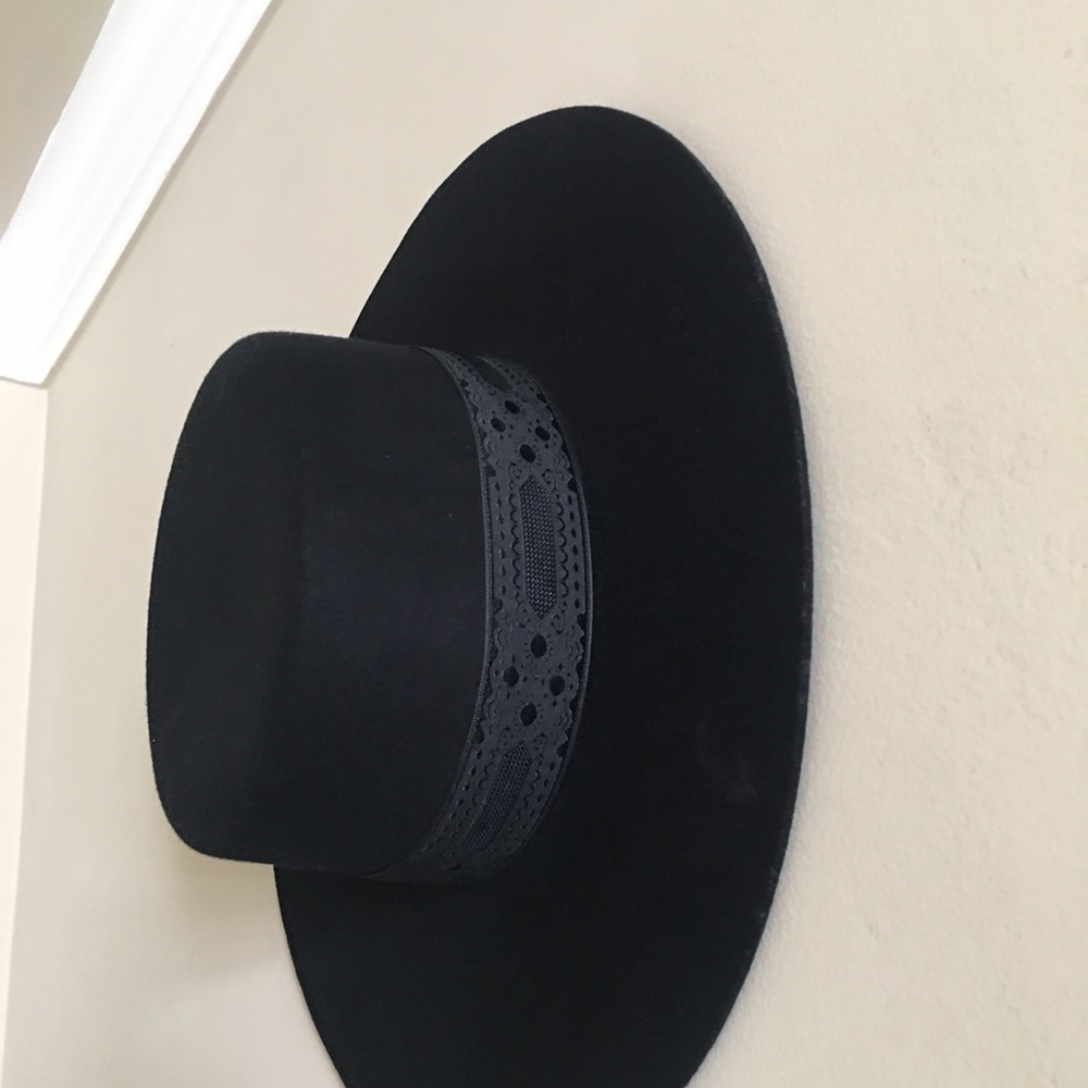 Lack of Color Sierra Hat in Black - NWT
